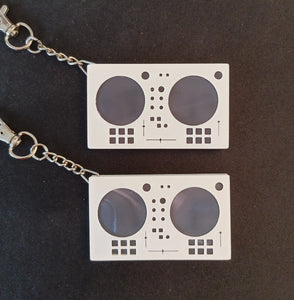 FiDJitDJ DJC Keychain Scratcher